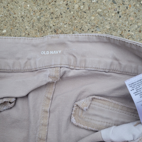 Old Navy High-Waisted Wow Stretch Skinny Pants - Size 10 (Great Condition) - Picture 8 of 9